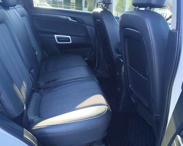 Белый Опель Антара, объемом двигателя 2 л и пробегом 216 тыс. км за 7999 $, фото 12 на Automoto.ua