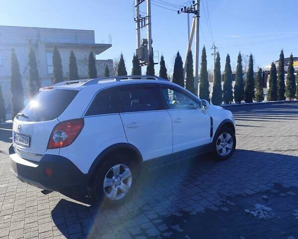 Белый Опель Антара, объемом двигателя 2 л и пробегом 216 тыс. км за 7999 $, фото 3 на Automoto.ua