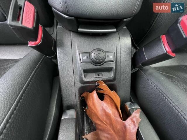 Опель Антара 2010 в Черновцах на Automoto.ua Белый Опель Антара, объемом двигателя 2 л и пробегом 170 тыс. км за 11663 $, фото 15 на Automoto.ua