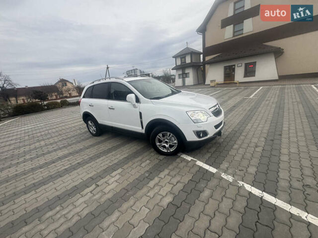 Білий Опель Антара, об'ємом двигуна 2.2 л та пробігом 131 тис. км за 9650 $, фото 9 на Automoto.ua