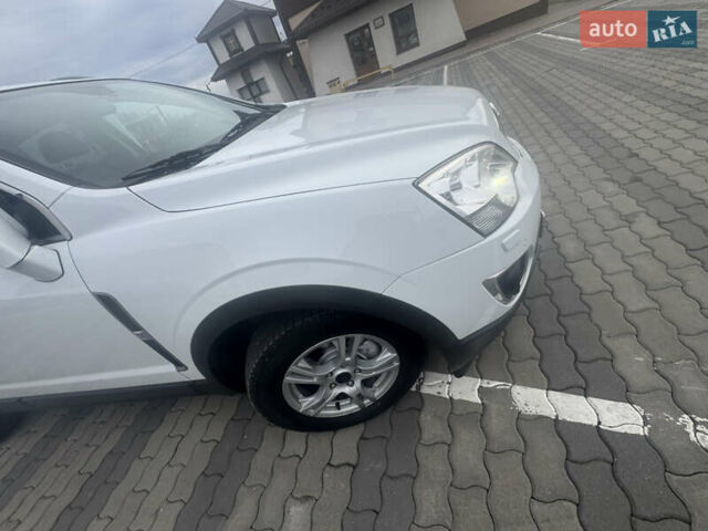 Білий Опель Антара, об'ємом двигуна 2.2 л та пробігом 131 тис. км за 9650 $, фото 57 на Automoto.ua