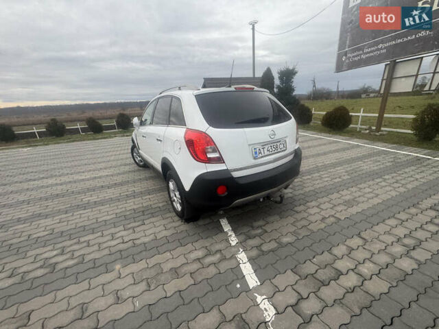 Білий Опель Антара, об'ємом двигуна 2.2 л та пробігом 131 тис. км за 9650 $, фото 46 на Automoto.ua