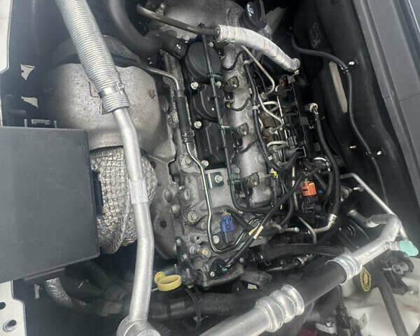 Білий Опель Антара, об'ємом двигуна 2.2 л та пробігом 131 тис. км за 9650 $, фото 30 на Automoto.ua