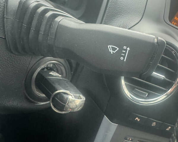 Білий Опель Антара, об'ємом двигуна 2.2 л та пробігом 131 тис. км за 9650 $, фото 112 на Automoto.ua