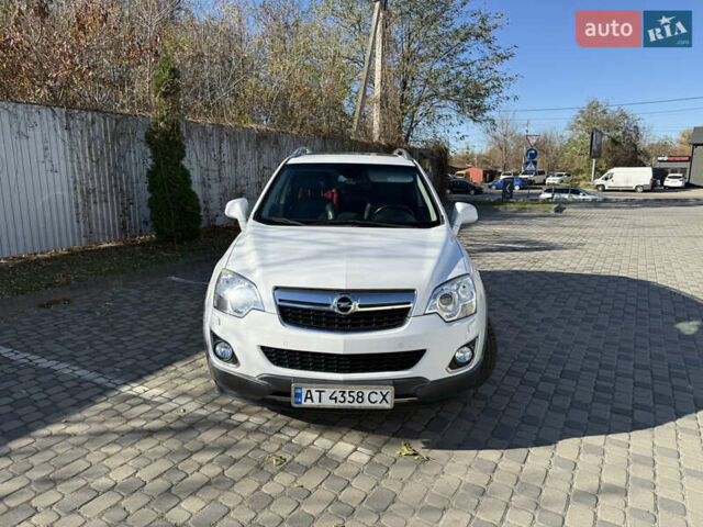 Білий Опель Антара, об'ємом двигуна 2.2 л та пробігом 130 тис. км за 10900 $, фото 12 на Automoto.ua