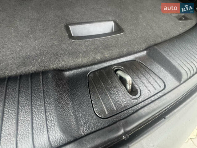 Білий Опель Антара, об'ємом двигуна 2.2 л та пробігом 131 тис. км за 9650 $, фото 50 на Automoto.ua