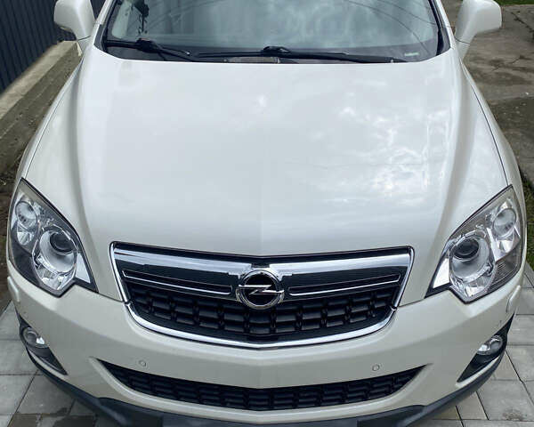 Белый Опель Антара, объемом двигателя 2.23 л и пробегом 181 тыс. км за 9500 $, фото 7 на Automoto.ua