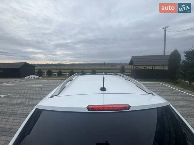 Білий Опель Антара, об'ємом двигуна 2.2 л та пробігом 131 тис. км за 9650 $, фото 13 на Automoto.ua