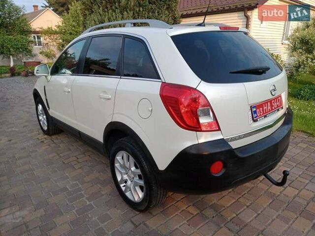 Белый Опель Антара, объемом двигателя 2.2 л и пробегом 199 тыс. км за 9500 $, фото 7 на Automoto.ua