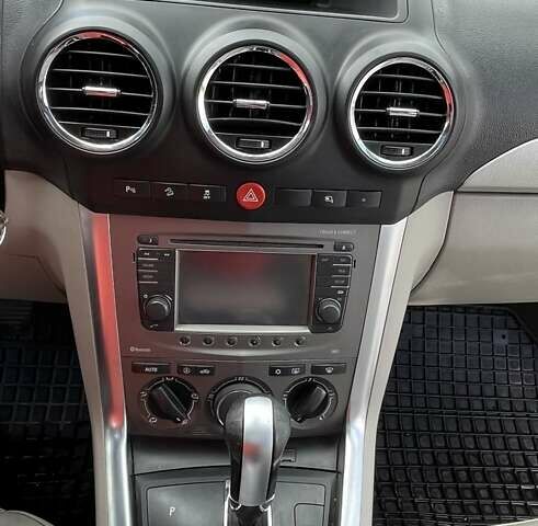 Белый Опель Антара, объемом двигателя 2.2 л и пробегом 189 тыс. км за 10200 $, фото 10 на Automoto.ua