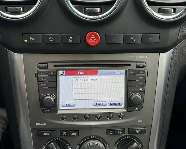 Білий Опель Антара, об'ємом двигуна 2.2 л та пробігом 212 тис. км за 11750 $, фото 10 на Automoto.ua