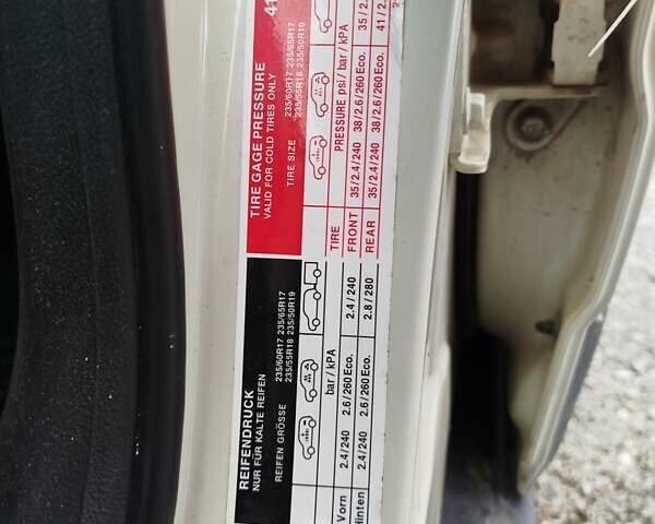 Опель Антара 2012 в Ужгороде на Automoto.ua Белый Опель Антара, объемом двигателя 2.2 л и пробегом 475 тыс. км за 9500 $, фото 10 на Automoto.ua