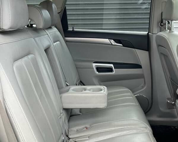 Белый Опель Антара, объемом двигателя 2.2 л и пробегом 189 тыс. км за 10200 $, фото 13 на Automoto.ua