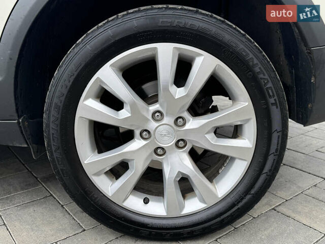 Білий Опель Антара, об'ємом двигуна 2.2 л та пробігом 212 тис. км за 11750 $, фото 7 на Automoto.ua