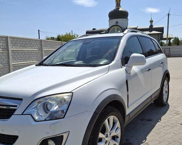 Білий Опель Антара, об'ємом двигуна 2.2 л та пробігом 271 тис. км за 11500 $, фото 15 на Automoto.ua