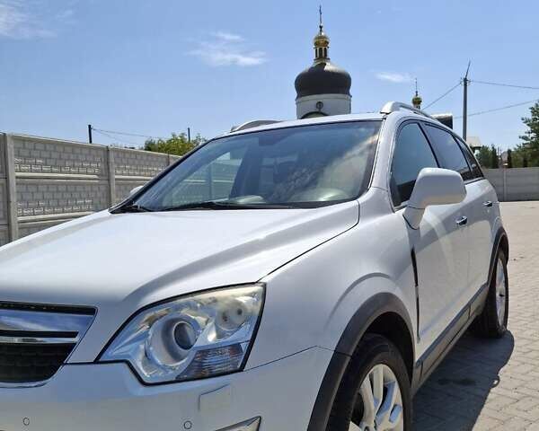 Білий Опель Антара, об'ємом двигуна 2.2 л та пробігом 271 тис. км за 11500 $, фото 4 на Automoto.ua