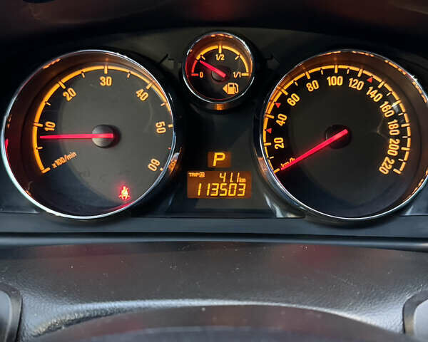 Білий Опель Антара, об'ємом двигуна 2.2 л та пробігом 113 тис. км за 12200 $, фото 28 на Automoto.ua