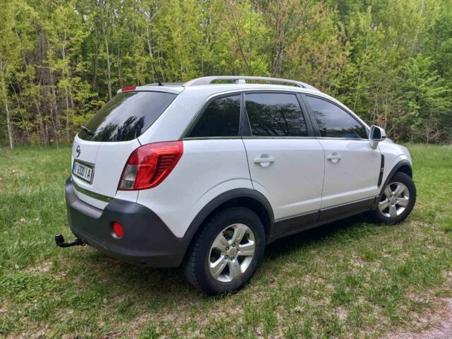 Білий Опель Антара, об'ємом двигуна 2.4 л та пробігом 149 тис. км за 10800 $, фото 9 на Automoto.ua