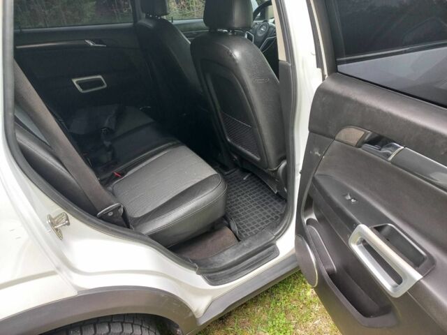 Білий Опель Антара, об'ємом двигуна 2.4 л та пробігом 149 тис. км за 10800 $, фото 10 на Automoto.ua