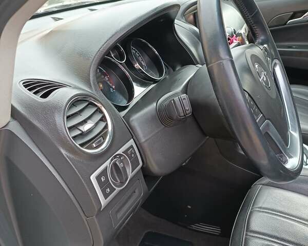 Білий Опель Антара, об'ємом двигуна 2.2 л та пробігом 271 тис. км за 11500 $, фото 20 на Automoto.ua