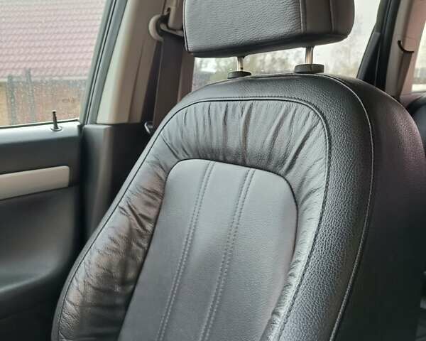 Білий Опель Антара, об'ємом двигуна 2.2 л та пробігом 271 тис. км за 11500 $, фото 22 на Automoto.ua