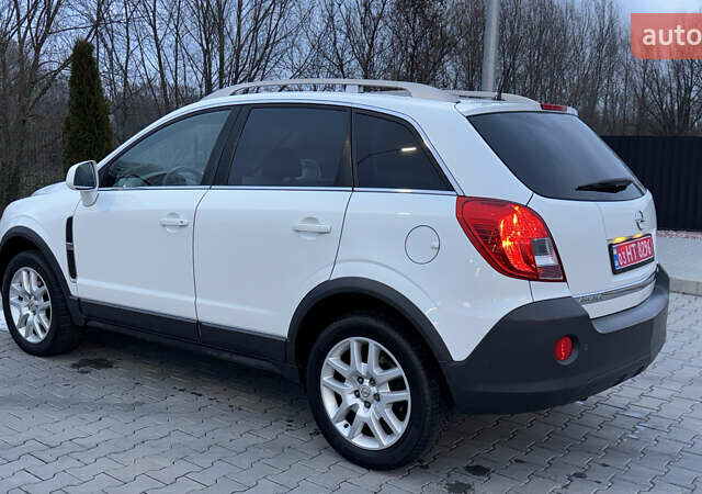 Білий Опель Антара, об'ємом двигуна 2.2 л та пробігом 113 тис. км за 12200 $, фото 5 на Automoto.ua