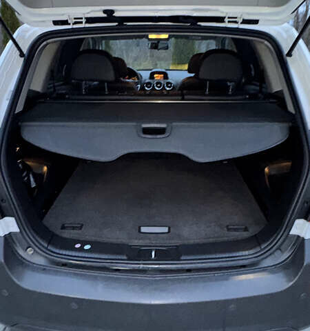 Білий Опель Антара, об'ємом двигуна 2.2 л та пробігом 113 тис. км за 12200 $, фото 14 на Automoto.ua