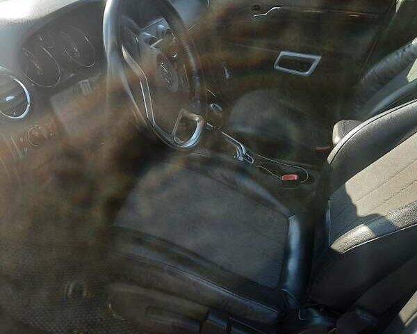 Білий Опель Антара, об'ємом двигуна 2.2 л та пробігом 259 тис. км за 12500 $, фото 8 на Automoto.ua