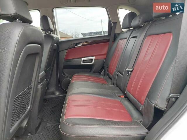 Белый Опель Антара, объемом двигателя 2.23 л и пробегом 223 тыс. км за 11000 $, фото 16 на Automoto.ua