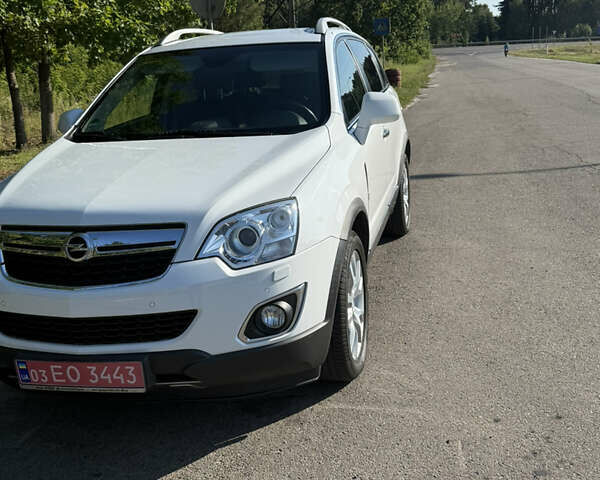Білий Опель Антара, об'ємом двигуна 2.2 л та пробігом 158 тис. км за 14300 $, фото 4 на Automoto.ua