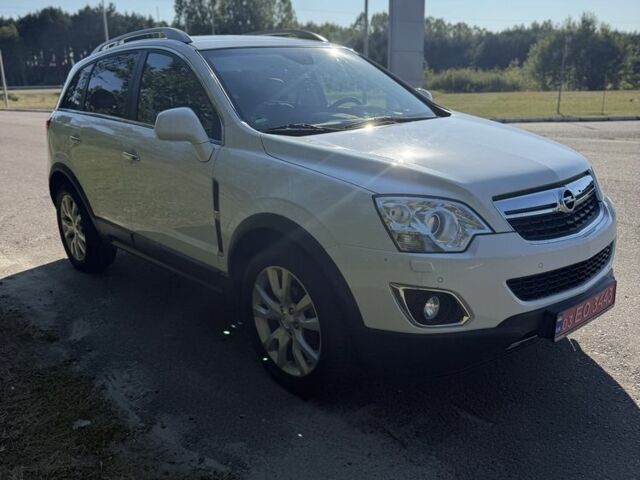 Білий Опель Антара, об'ємом двигуна 2.2 л та пробігом 158 тис. км за 14300 $, фото 4 на Automoto.ua