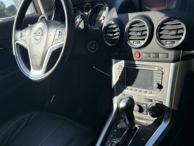 Білий Опель Антара, об'ємом двигуна 2.2 л та пробігом 158 тис. км за 14300 $, фото 1 на Automoto.ua