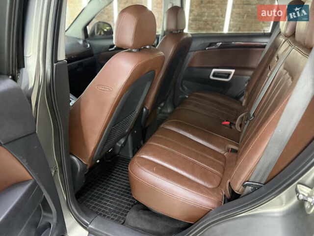 Бежевый Опель Антара, объемом двигателя 2 л и пробегом 230 тыс. км за 7900 $, фото 25 на Automoto.ua