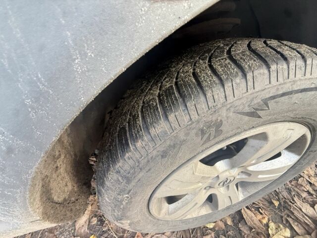 Бежевый Опель Антара, объемом двигателя 2.4 л и пробегом 214 тыс. км за 3800 $, фото 4 на Automoto.ua