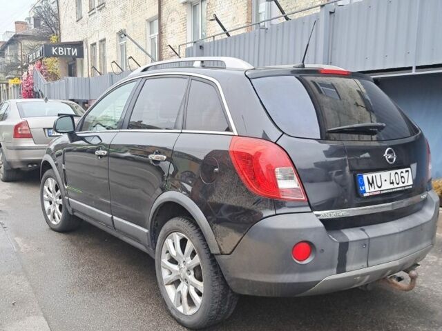 Черный Опель Антара, объемом двигателя 0 л и пробегом 230 тыс. км за 4900 $, фото 4 на Automoto.ua