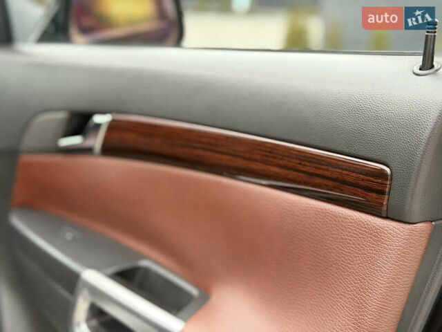 Черный Опель Антара, объемом двигателя 1.99 л и пробегом 226 тыс. км за 8500 $, фото 45 на Automoto.ua