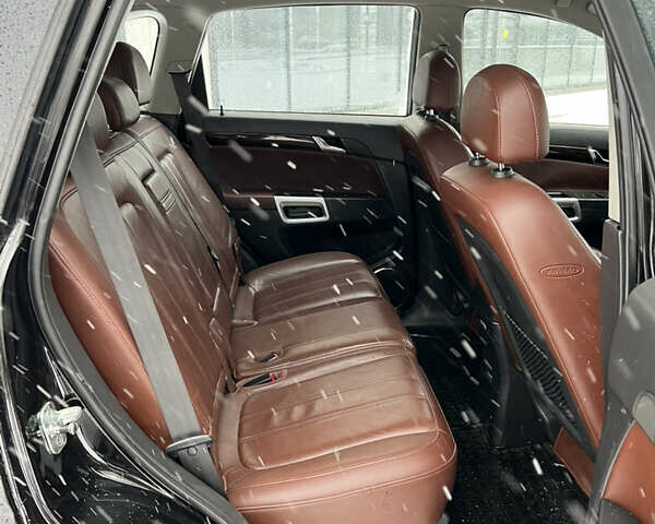 Черный Опель Антара, объемом двигателя 2 л и пробегом 225 тыс. км за 8400 $, фото 18 на Automoto.ua