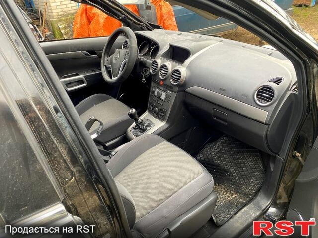 Черный Опель Антара, объемом двигателя 2 л и пробегом 170 тыс. км за 3000 $, фото 6 на Automoto.ua