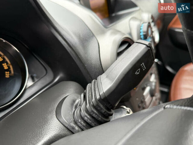 Чорний Опель Антара, об'ємом двигуна 2 л та пробігом 250 тис. км за 8950 $, фото 36 на Automoto.ua