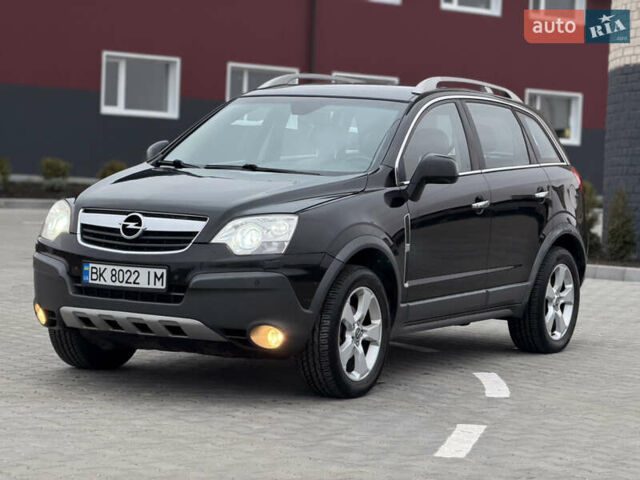 Черный Опель Антара, объемом двигателя 1.99 л и пробегом 226 тыс. км за 8500 $, фото 2 на Automoto.ua