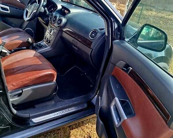 Чорний Опель Антара, об'ємом двигуна 2 л та пробігом 231 тис. км за 8200 $, фото 9 на Automoto.ua