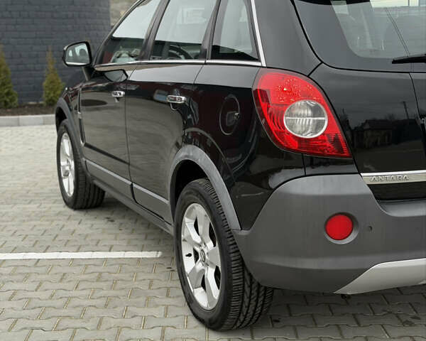 Черный Опель Антара, объемом двигателя 1.99 л и пробегом 226 тыс. км за 8500 $, фото 17 на Automoto.ua