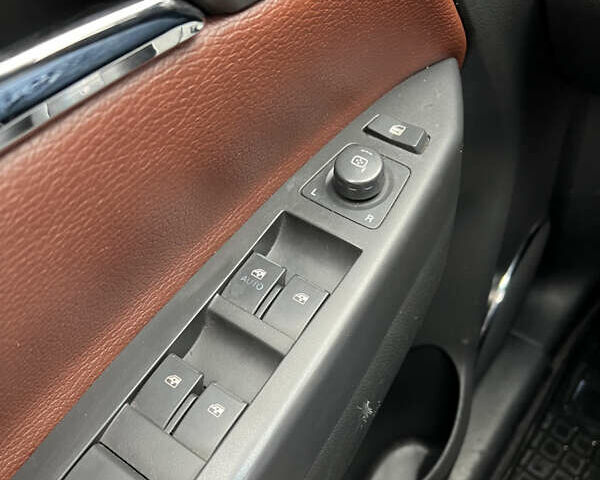 Черный Опель Антара, объемом двигателя 2 л и пробегом 225 тыс. км за 8400 $, фото 14 на Automoto.ua