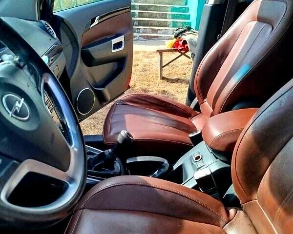 Чорний Опель Антара, об'ємом двигуна 2 л та пробігом 231 тис. км за 8200 $, фото 5 на Automoto.ua