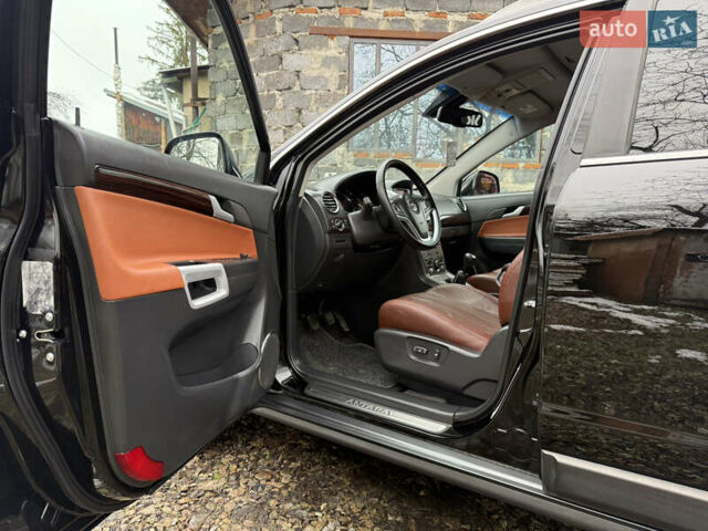 Чорний Опель Антара, об'ємом двигуна 2 л та пробігом 250 тис. км за 8950 $, фото 21 на Automoto.ua