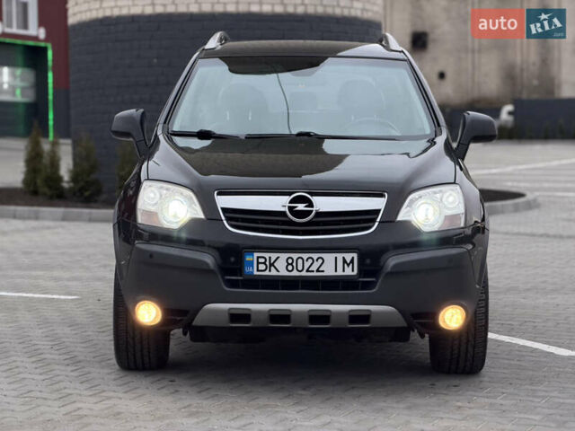 Черный Опель Антара, объемом двигателя 1.99 л и пробегом 226 тыс. км за 8500 $, фото 1 на Automoto.ua