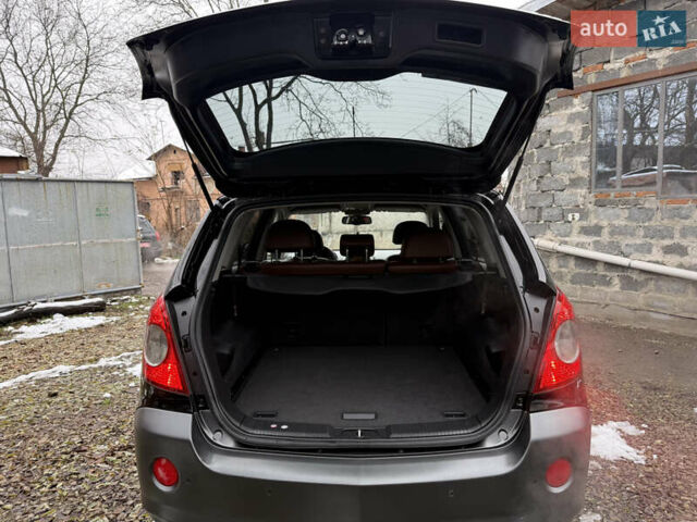 Чорний Опель Антара, об'ємом двигуна 2 л та пробігом 250 тис. км за 8950 $, фото 50 на Automoto.ua