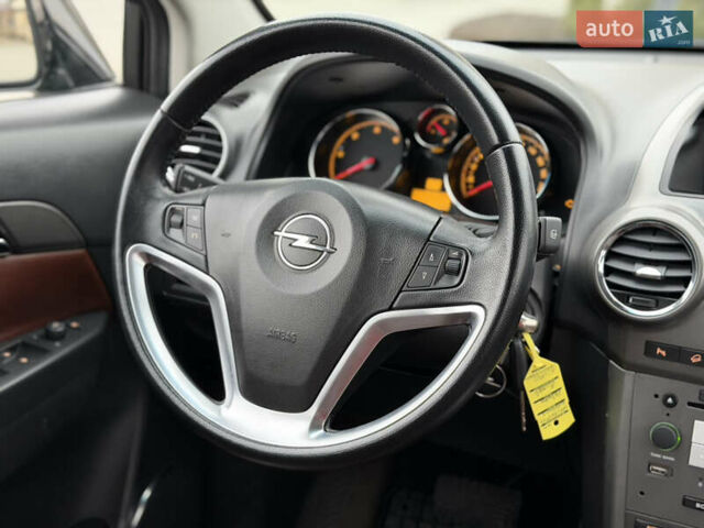 Черный Опель Антара, объемом двигателя 1.99 л и пробегом 226 тыс. км за 8500 $, фото 49 на Automoto.ua