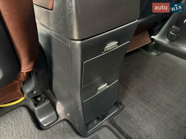 Чорний Опель Антара, об'ємом двигуна 2 л та пробігом 250 тис. км за 8950 $, фото 47 на Automoto.ua