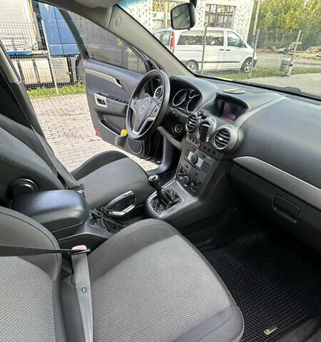 Черный Опель Антара, объемом двигателя 1.99 л и пробегом 232 тыс. км за 6500 $, фото 30 на Automoto.ua